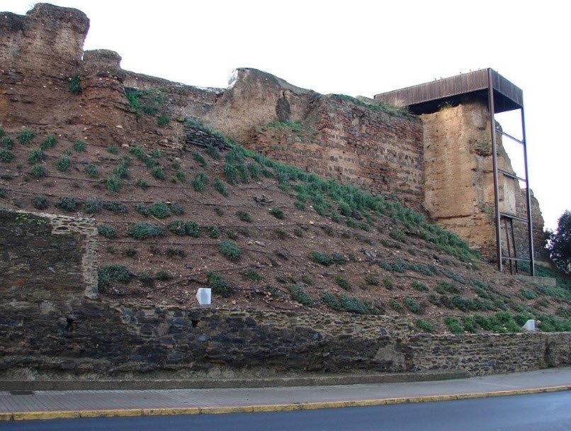 Castillo y Murallas de Gibraleón, Spain